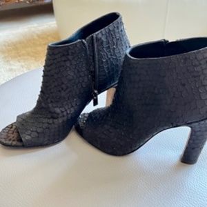 Black Bootie Snakeskin Heels Vince